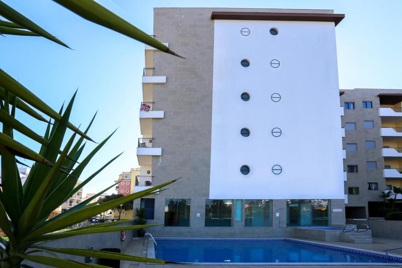 3 Bedroom Apartment With Indoor Pool Central Lagos Exterior foto