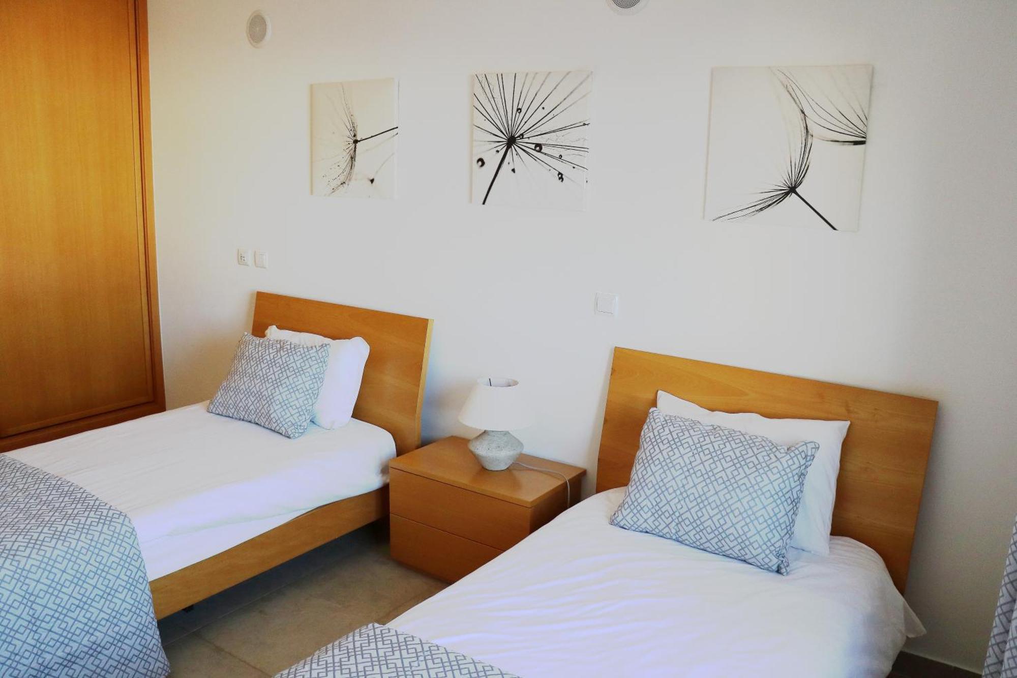 3 Bedroom Apartment With Indoor Pool Central Lagos Exterior foto